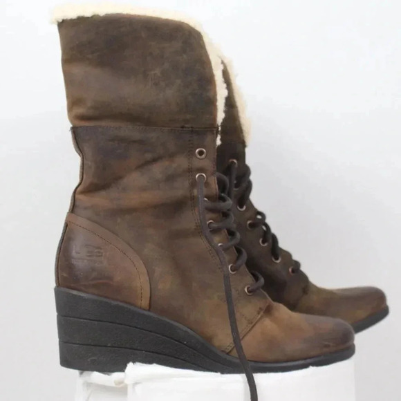 UGG - Picture 4 of 14